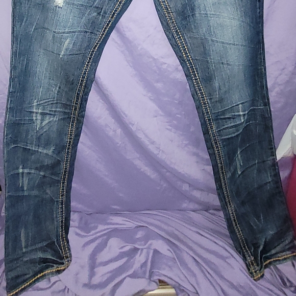 2 Pairs of Almost Famous Jeans size 11, for $21 - Picture 2 of 14